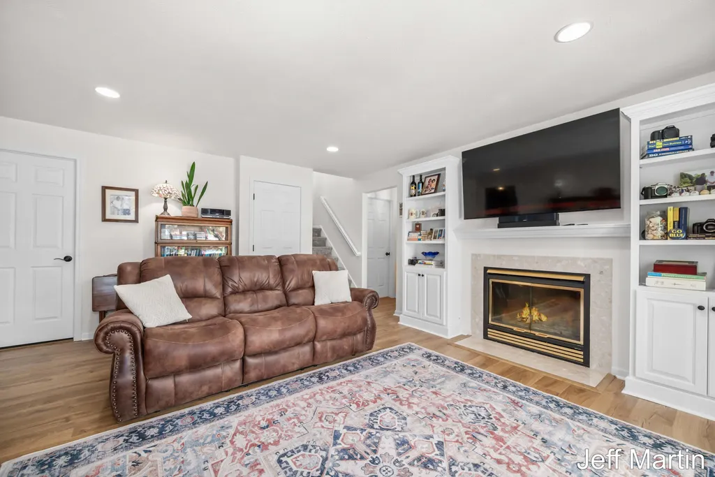1901 Goldeneye Drive Park Township MI 49424
