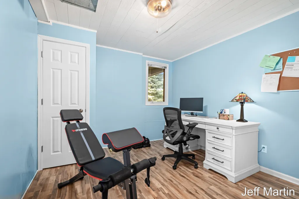 1901 Goldeneye Drive Park Township MI 49424