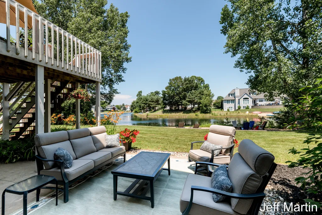 1901 Goldeneye Drive Park Township MI 49424