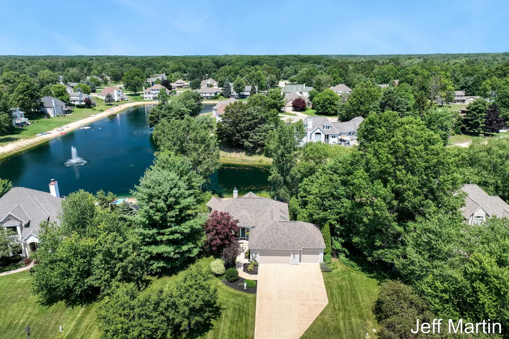 1901 Goldeneye Drive Park Township MI 49424