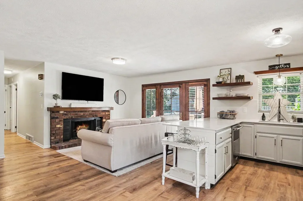 6146 Burton Street SE Cascade Charter Township MI 49546