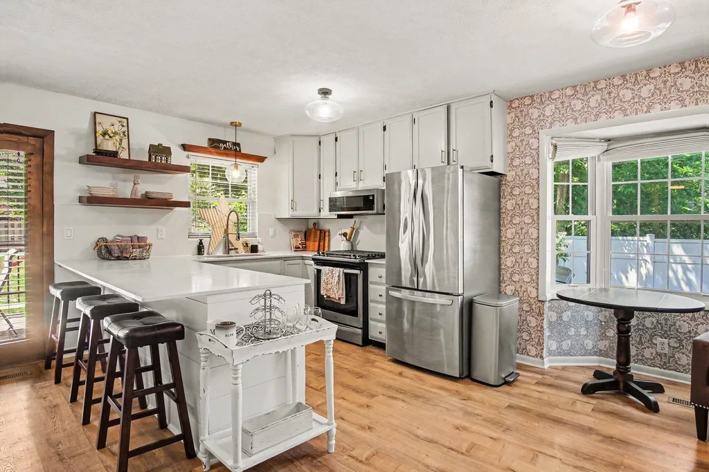 6146 Burton Street SE Cascade Charter Township MI 49546