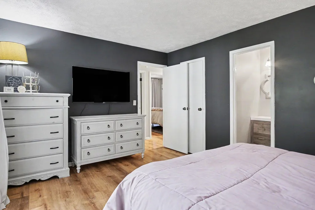 6146 Burton Street SE Cascade Charter Township MI 49546