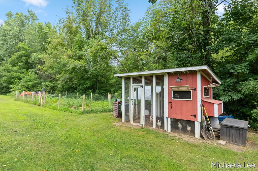 3316 Pinch Highway Unknown City MI 48876