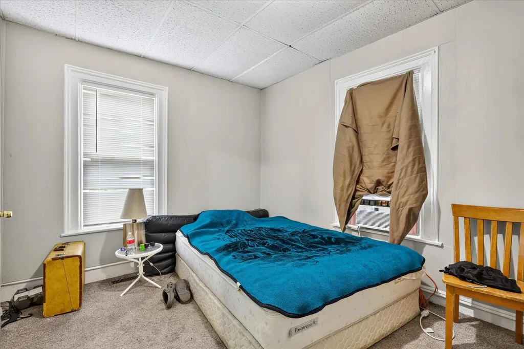 129 Palmer Street NE Grand Rapids City MI 49505