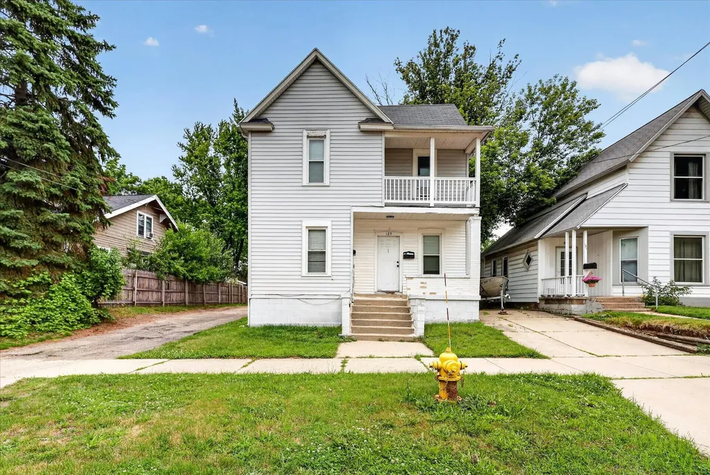 129 Palmer Street NE Grand Rapids City MI 49505