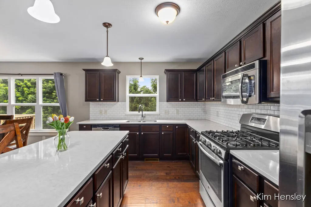 678 Orchard Court NE Rockford City MI 49341