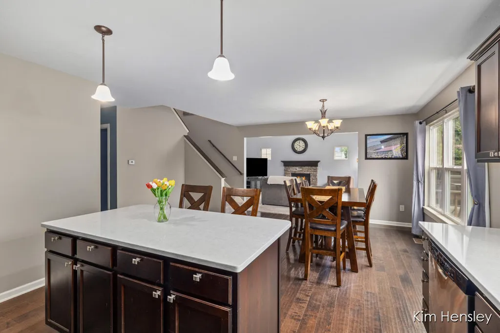 678 Orchard Court NE Rockford City MI 49341