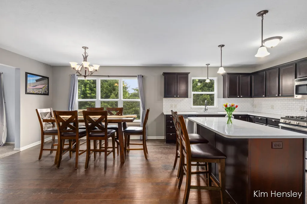 678 Orchard Court NE Rockford City MI 49341