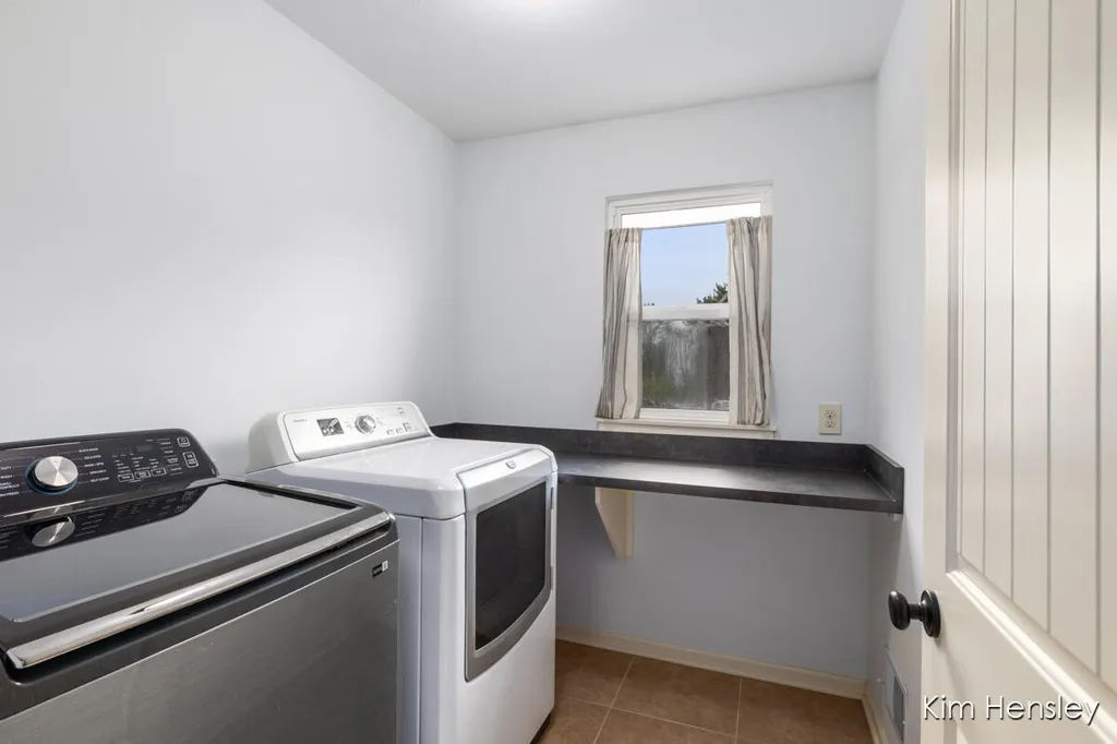 678 Orchard Court NE Rockford City MI 49341
