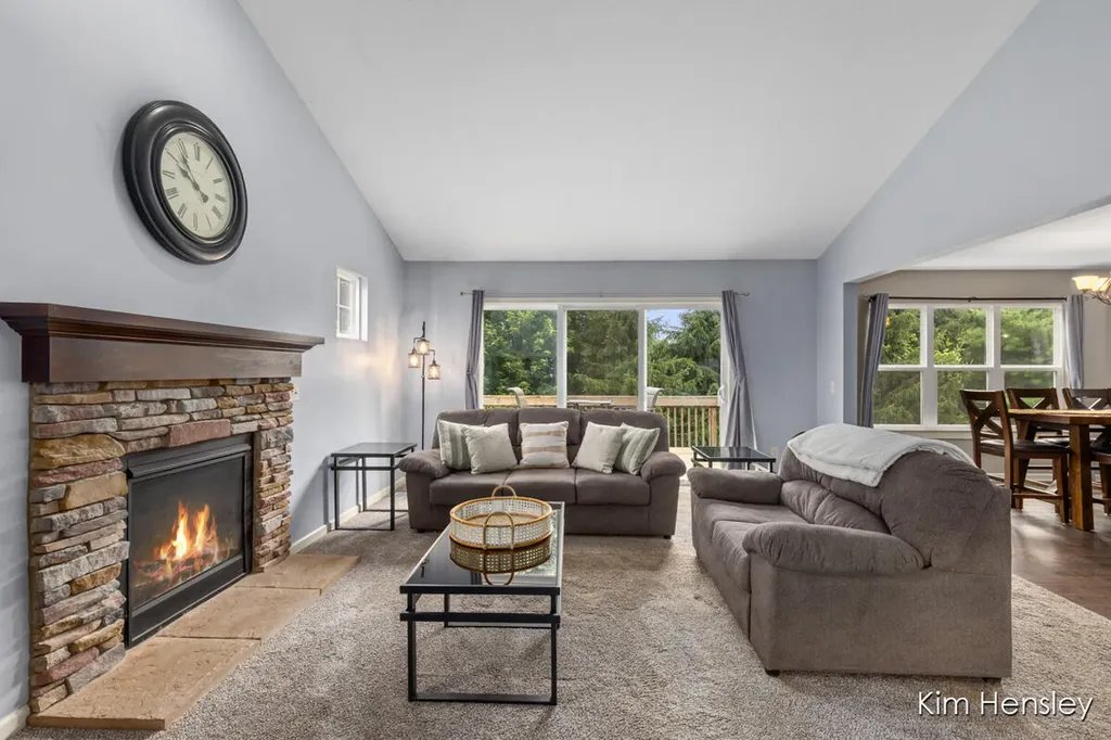 678 Orchard Court NE Rockford City MI 49341