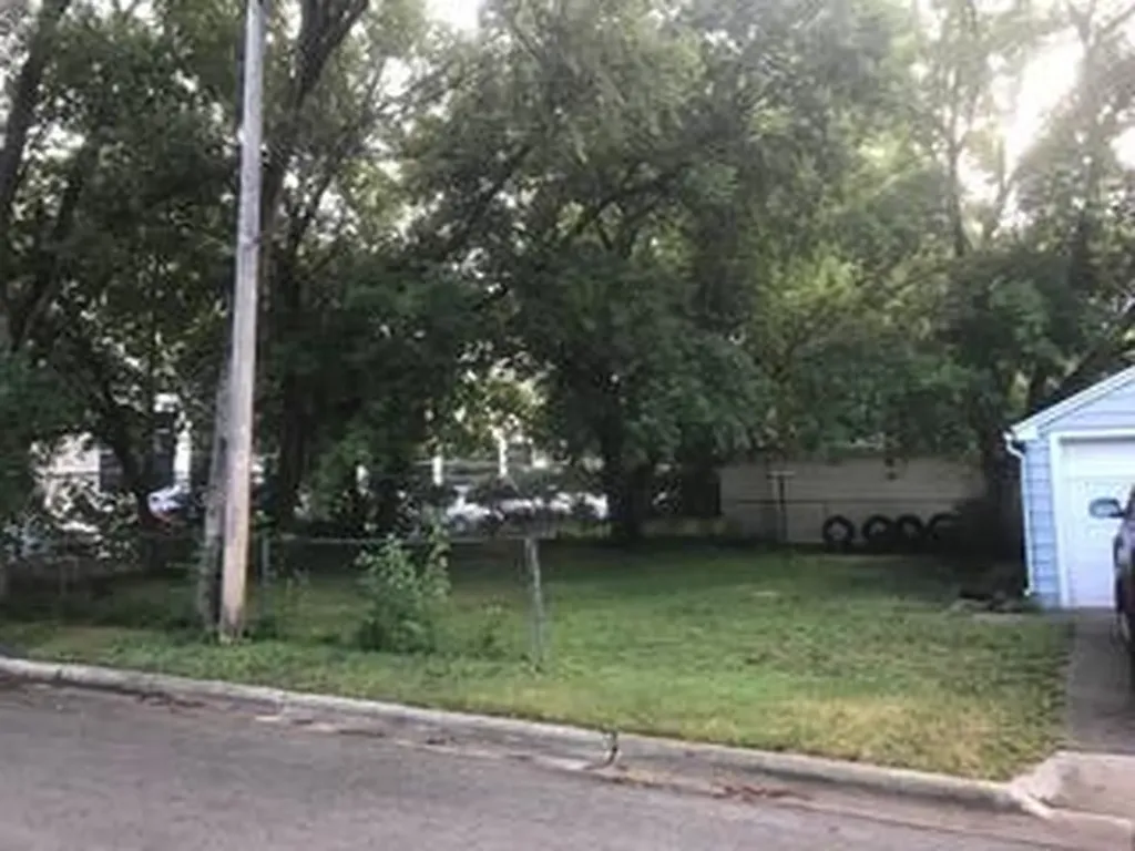 226 Dunlap Street Lansing City MI 48910