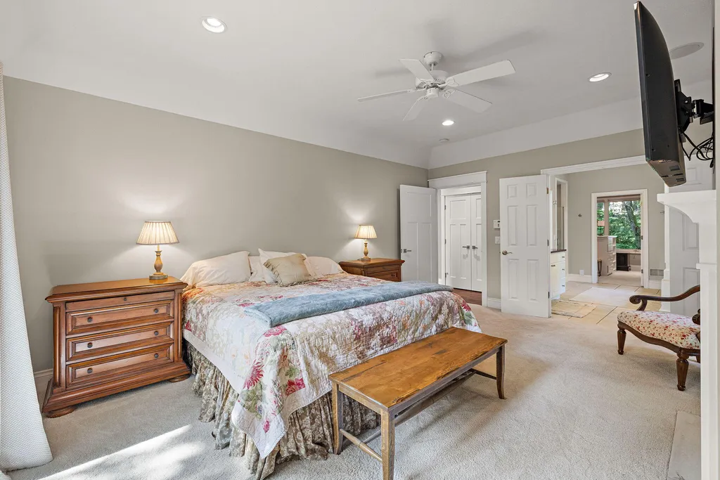 4710 N Catamount Trail NE Grand Rapids Charter Township MI 49301