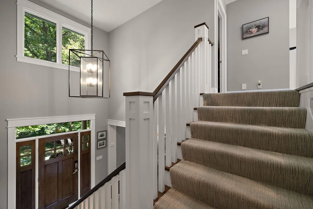 4710 N Catamount Trail NE Grand Rapids Charter Township MI 49301