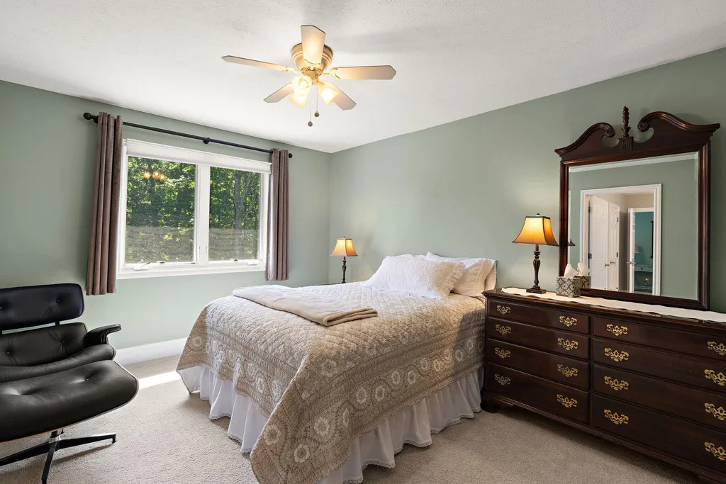 4710 N Catamount Trail NE Grand Rapids Charter Township MI 49301