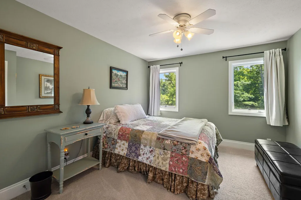 4710 N Catamount Trail NE Grand Rapids Charter Township MI 49301