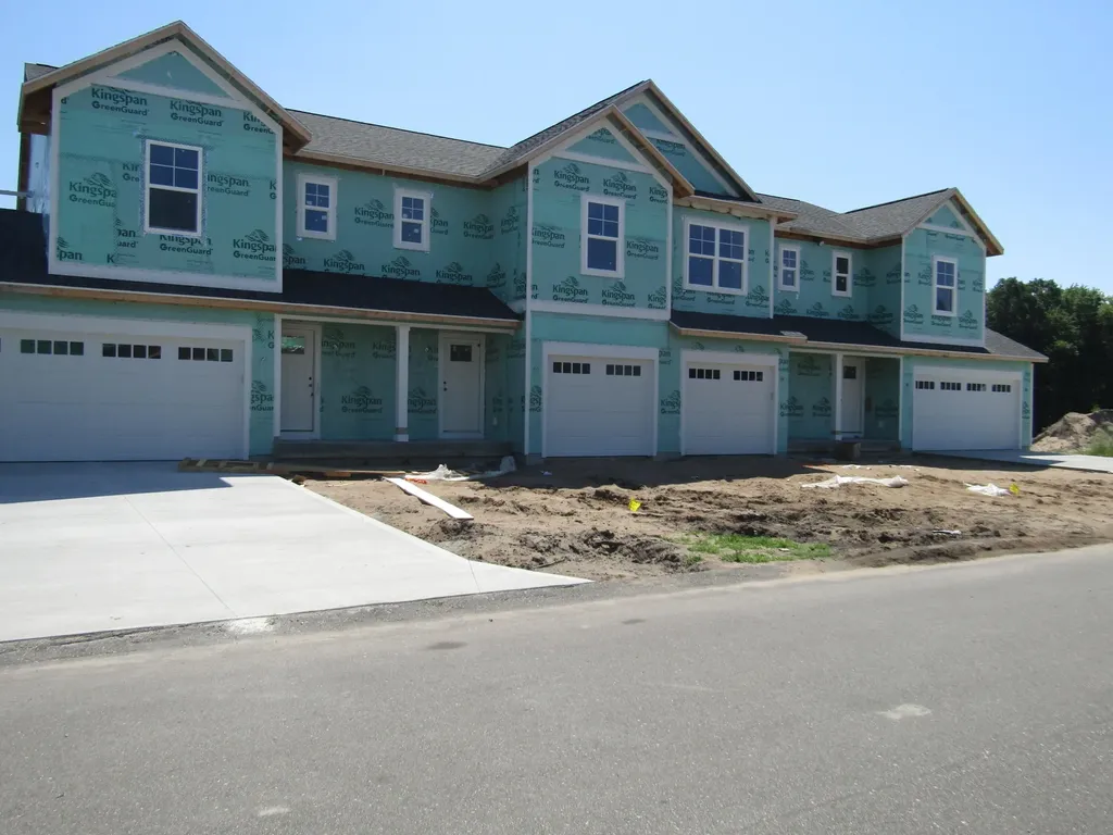 6136 Burgess Drive Fruitport Charter Township MI 49456