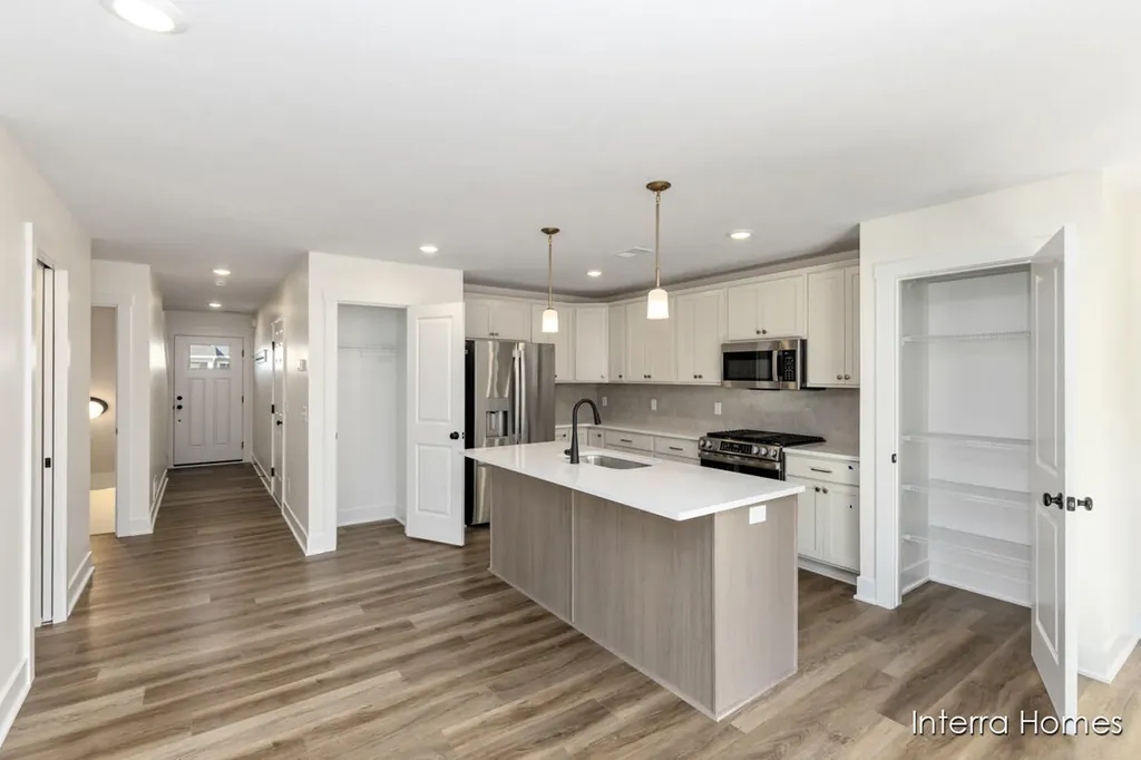 6136 Burgess Drive Fruitport Charter Township MI 49456
