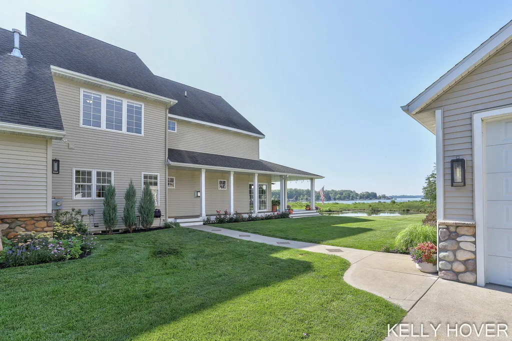 12409 Bay View Drive Yankee Springs Township MI 49348