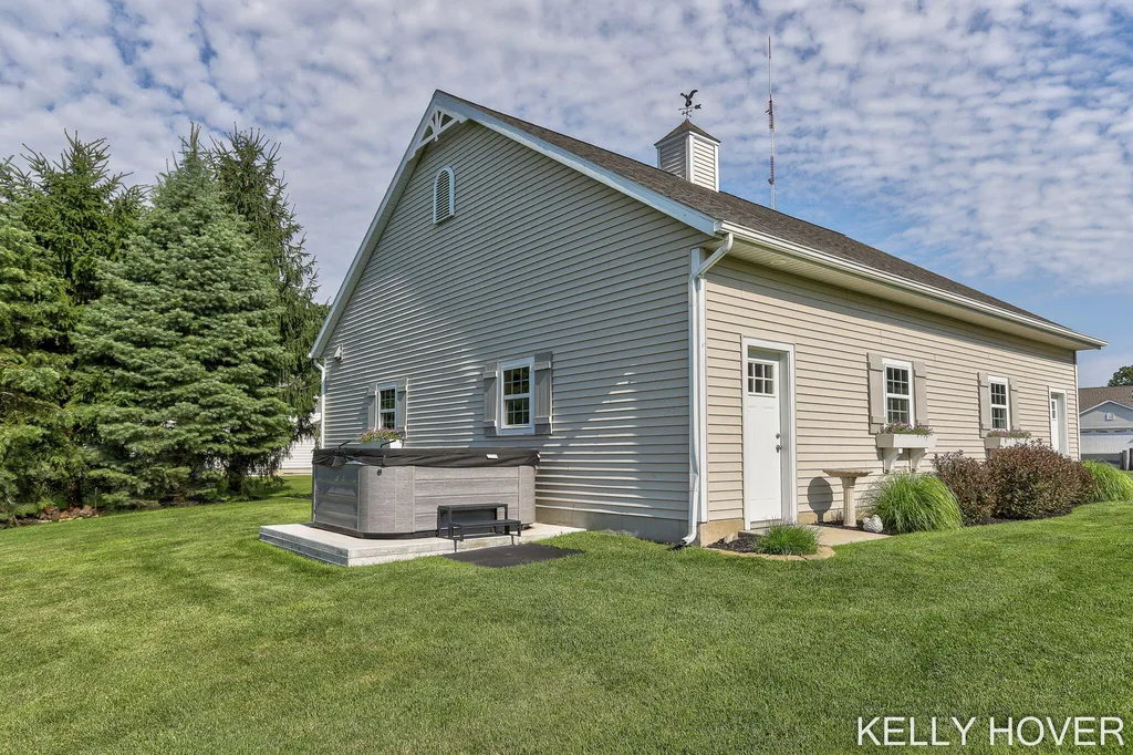 12409 Bay View Drive Yankee Springs Township MI 49348