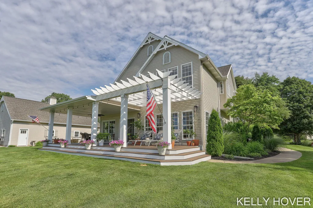 12409 Bay View Drive Yankee Springs Township MI 49348