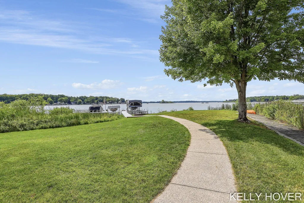 12409 Bay View Drive Yankee Springs Township MI 49348