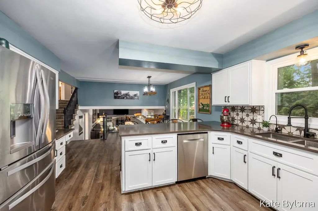 7569 Woodvale Street SE Cascade Charter Township MI 49546