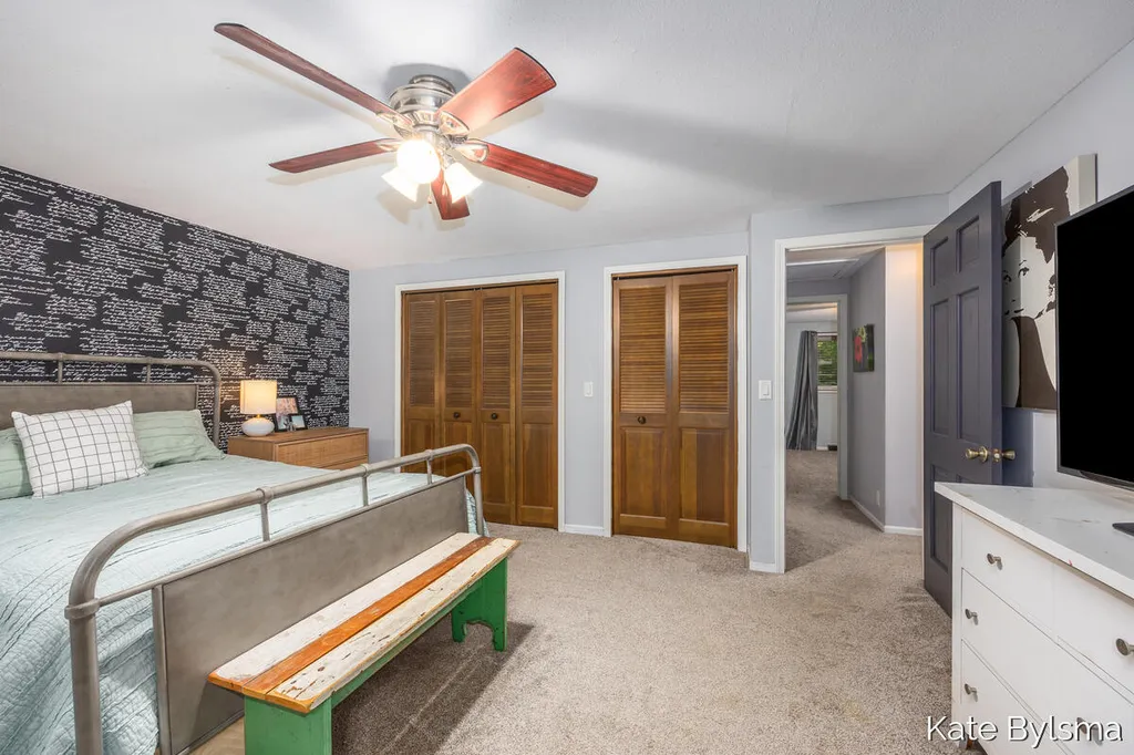 7569 Woodvale Street SE Cascade Charter Township MI 49546