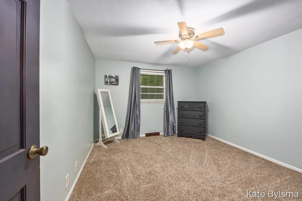 7569 Woodvale Street SE Cascade Charter Township MI 49546
