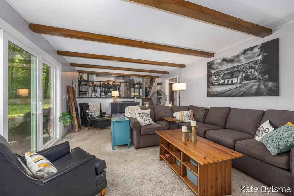 7569 Woodvale Street SE Cascade Charter Township MI 49546