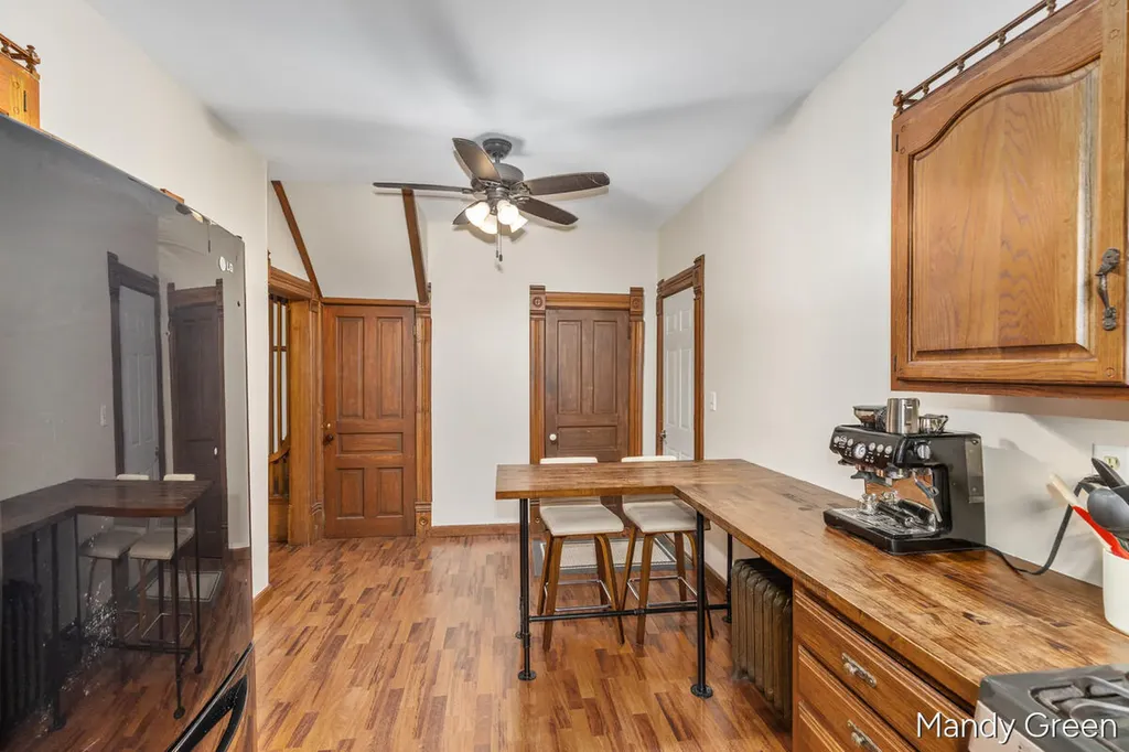118 S 2nd Street Carson City City MI 48811