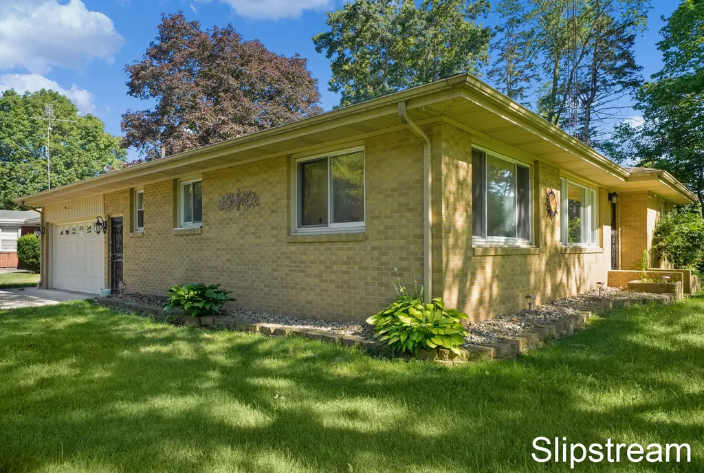 168 E Delaware Avenue Benton Charter Township MI 49022
