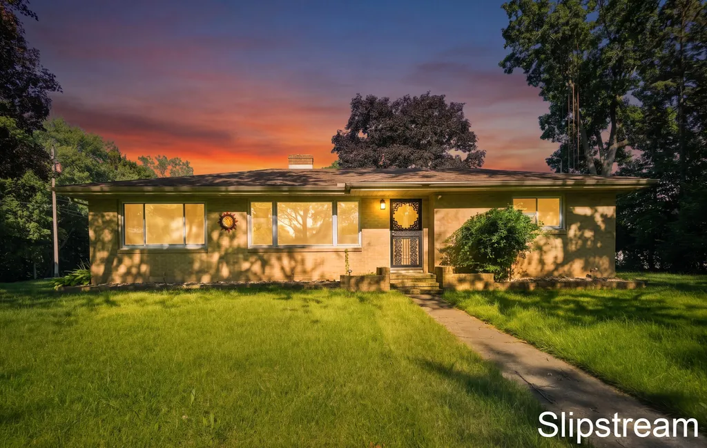 168 E Delaware Avenue Benton Charter Township MI 49022