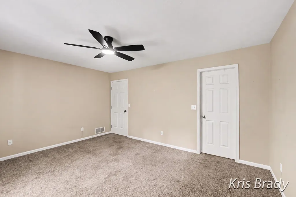1005 Ironwood Circle NW Walker City MI 49534