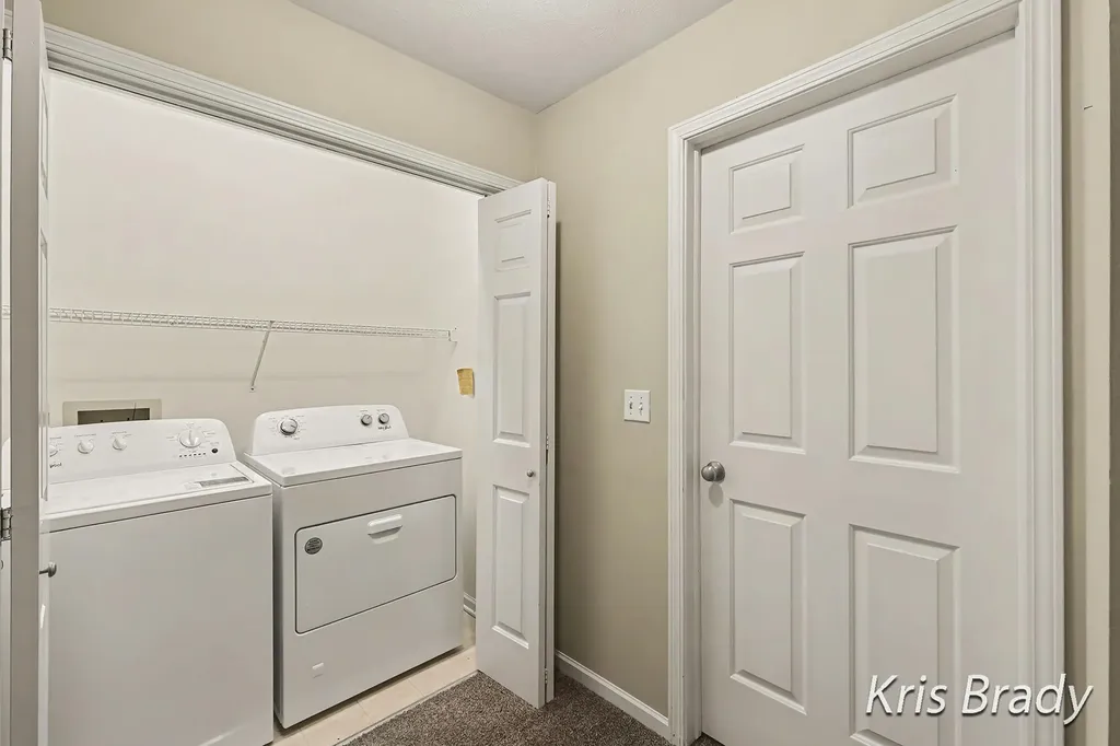 1005 Ironwood Circle NW Walker City MI 49534