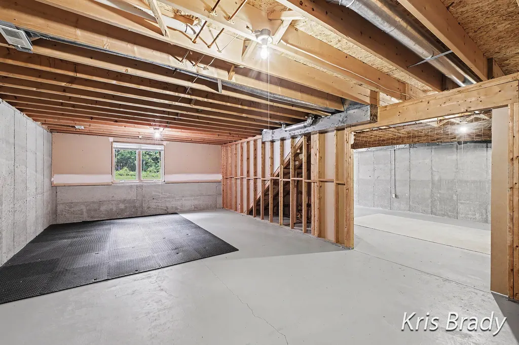 1005 Ironwood Circle NW Walker City MI 49534