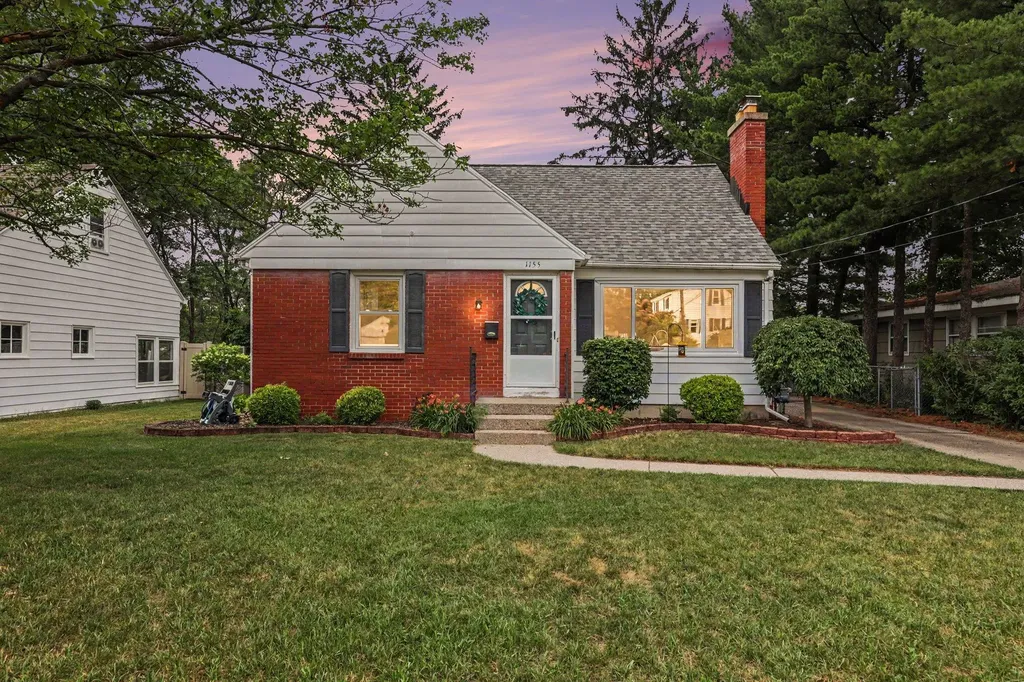 1155 Northwood Street NE Grand Rapids City MI 49505