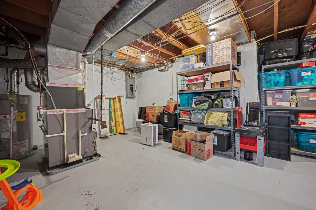 1155 Northwood Street NE Grand Rapids City MI 49505