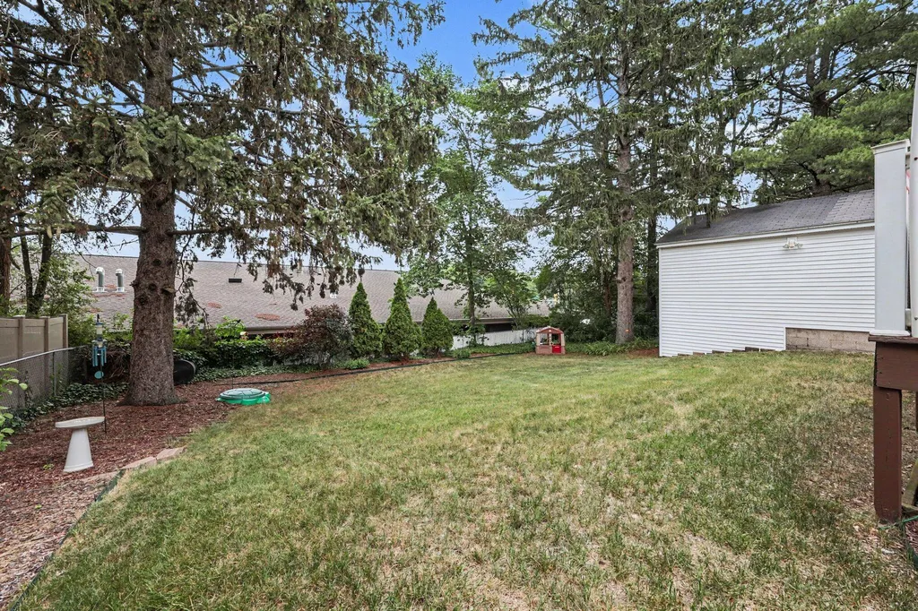 1155 Northwood Street NE Grand Rapids City MI 49505