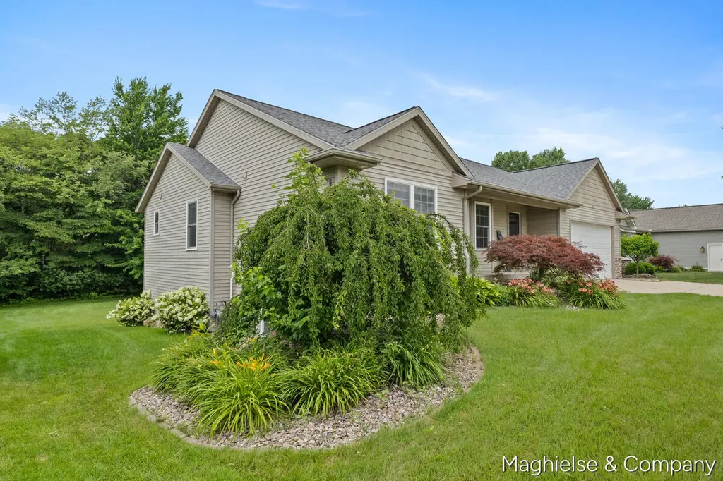 8665 Shore Way Drive SW Byron Township MI 49315