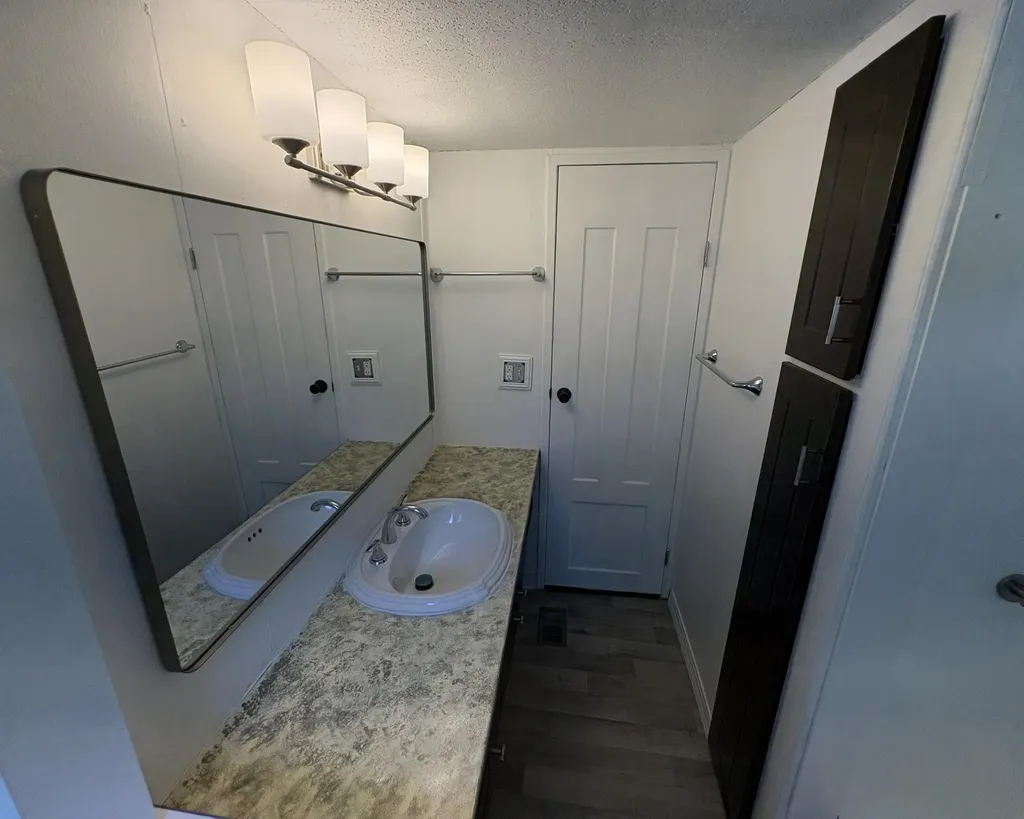 875 E Michigan Avenue Marshall Township MI 49068