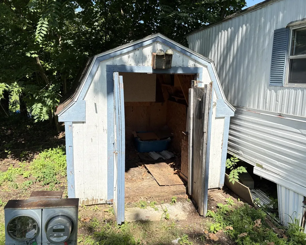 875 E Michigan Avenue Marshall Township MI 49068
