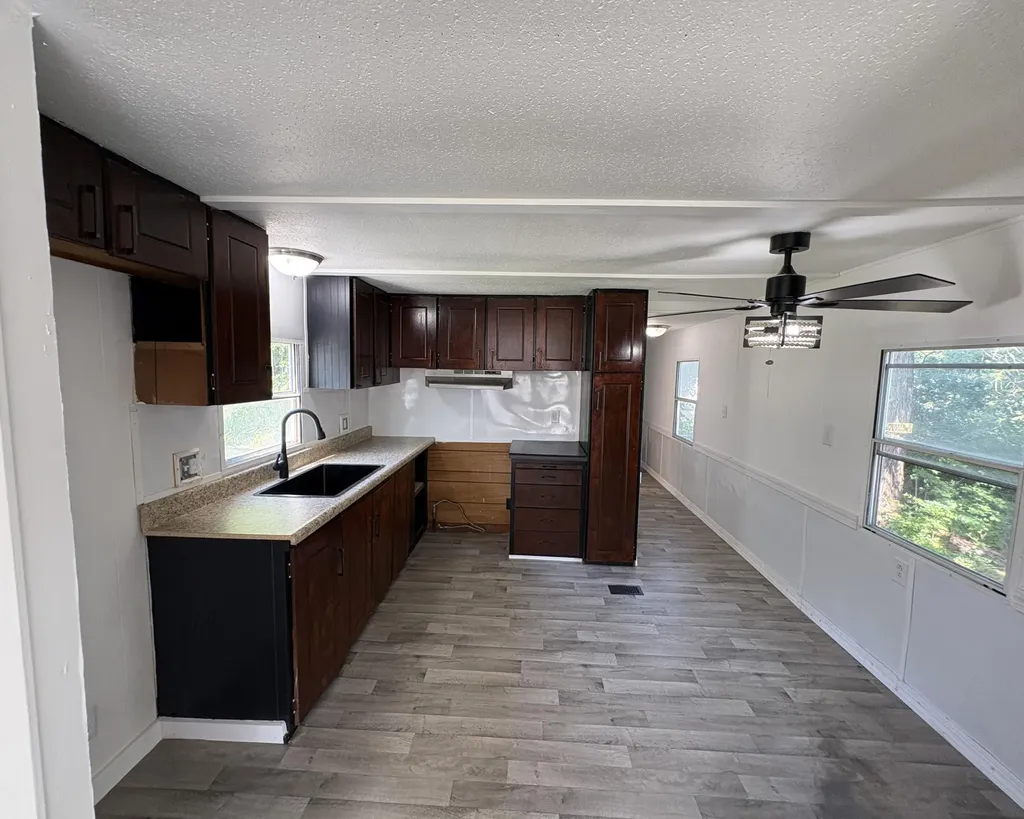 875 E Michigan Avenue Marshall Township MI 49068