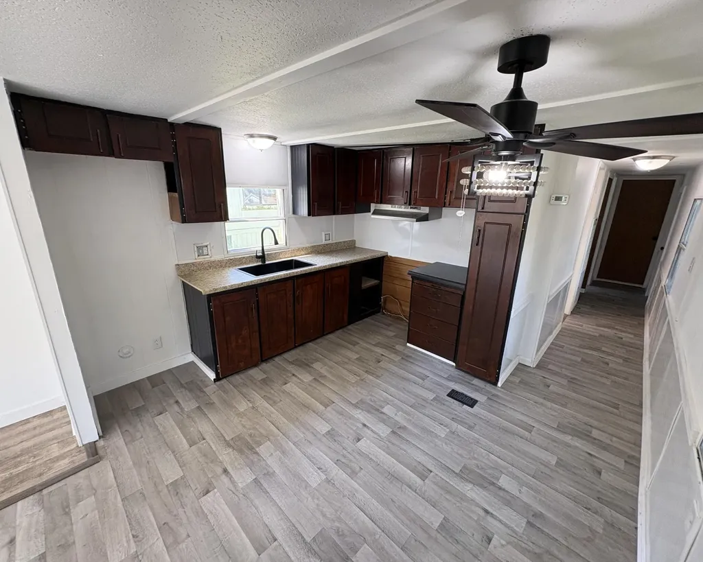 875 E Michigan Avenue Marshall Township MI 49068