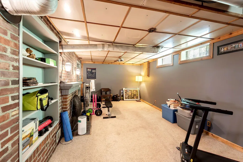 2219 College Avenue SE Grand Rapids City MI 49507