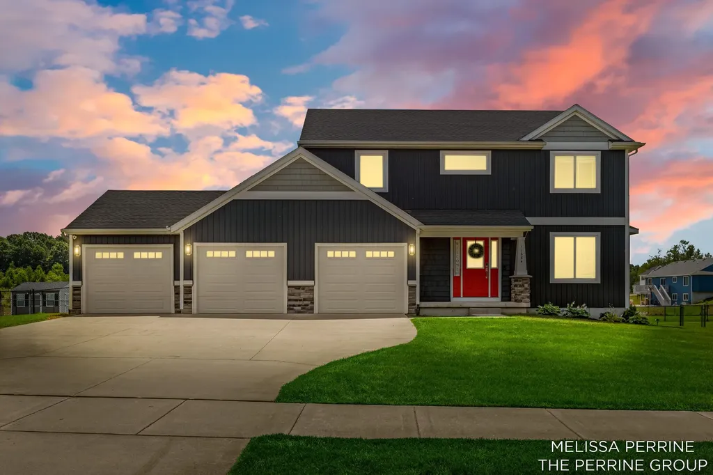 11684 Ridge Water Drive NE Algoma Township MI 49345