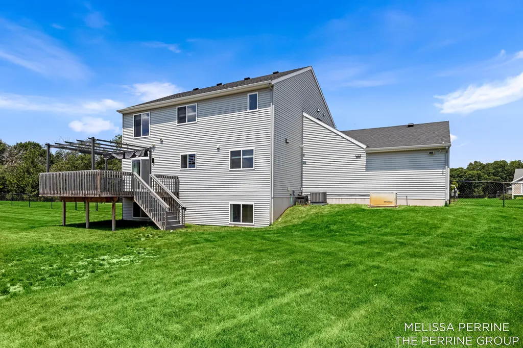 11684 Ridge Water Drive NE Algoma Township MI 49345