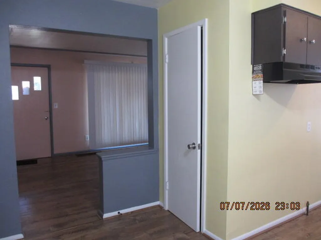 241 50th Street SW Wyoming City MI 49548