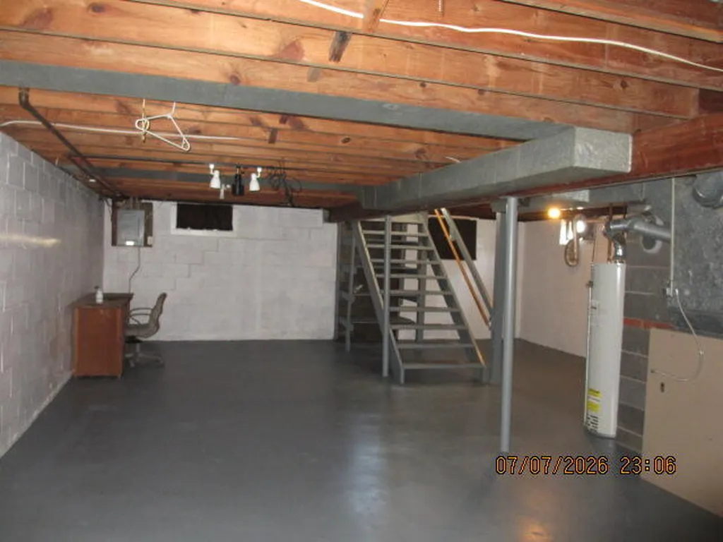 241 50th Street SW Wyoming City MI 49548
