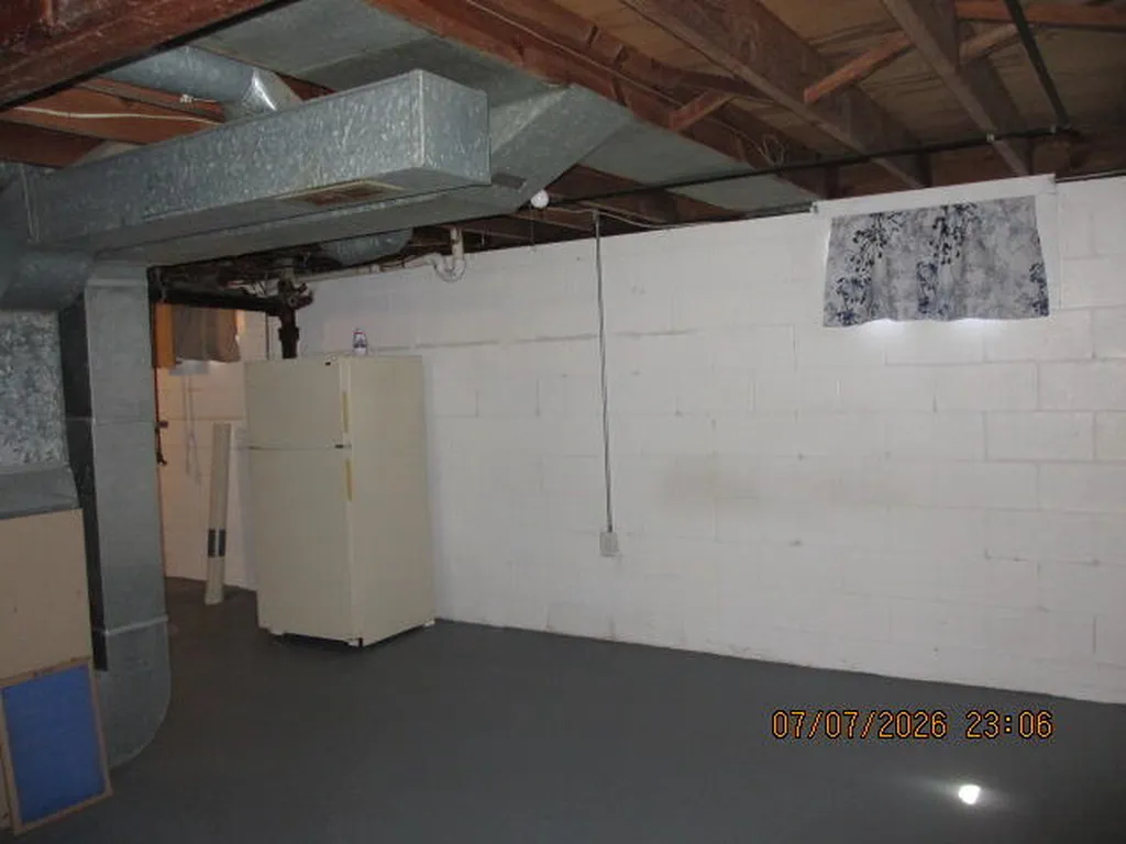 241 50th Street SW Wyoming City MI 49548